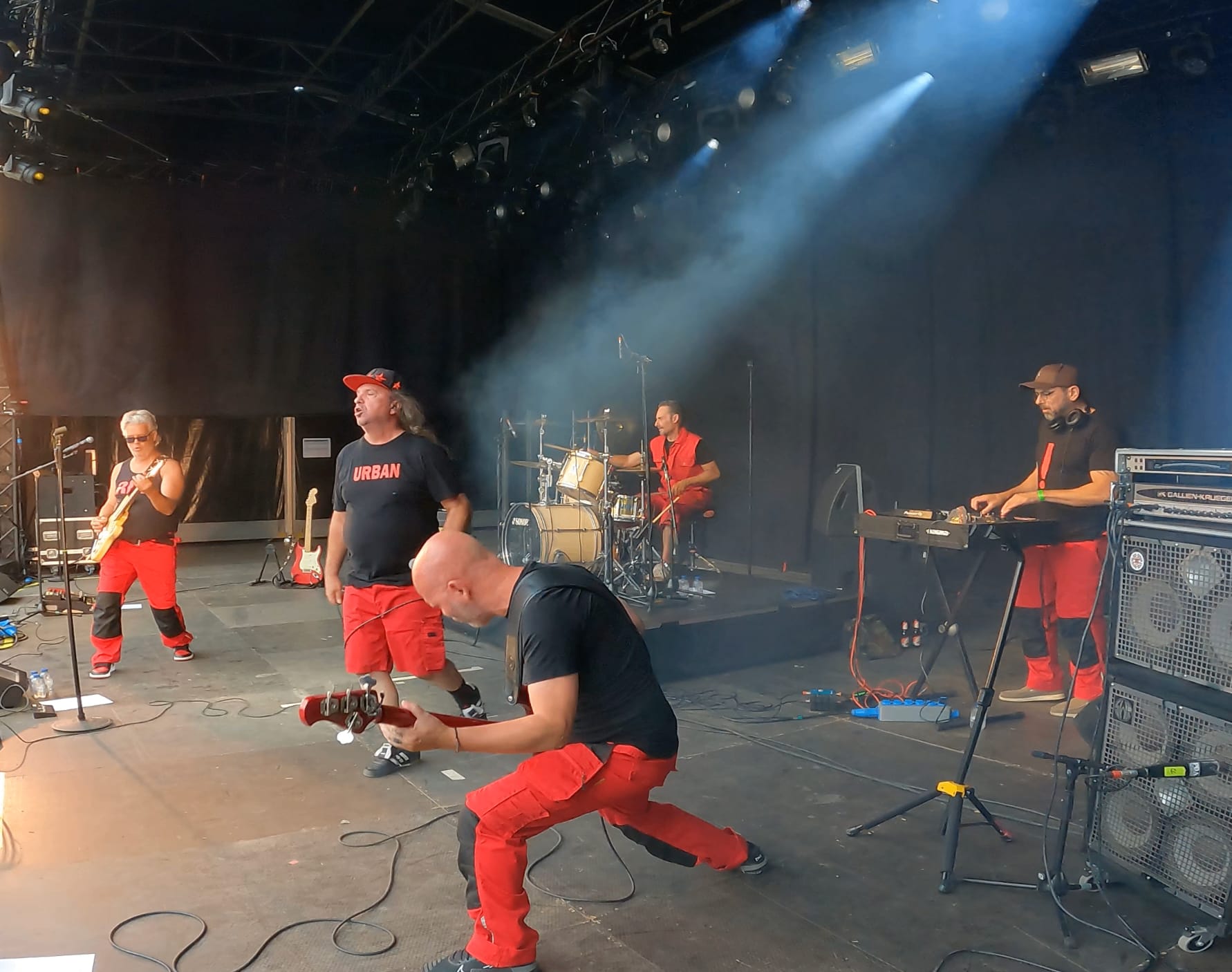 Red Urban Funk Machine photo 2